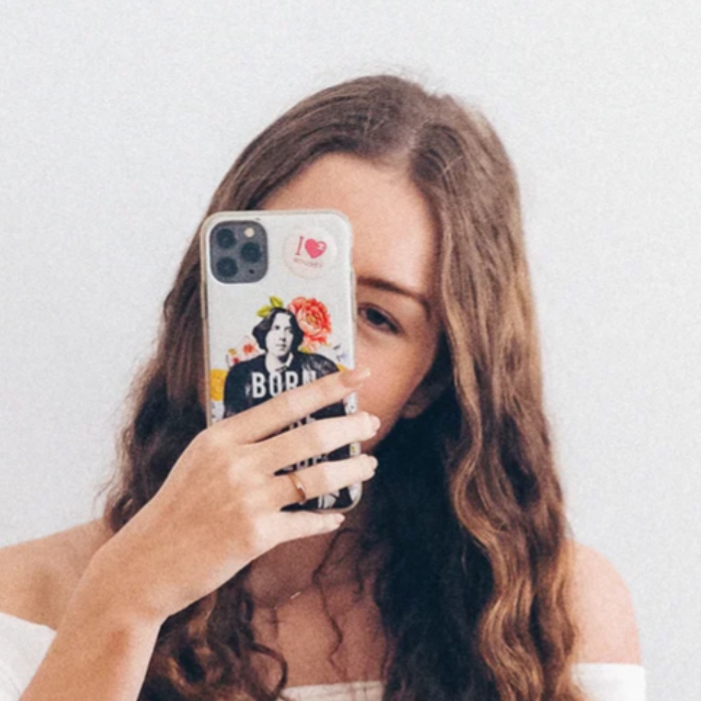 Meet your Posher, Dana